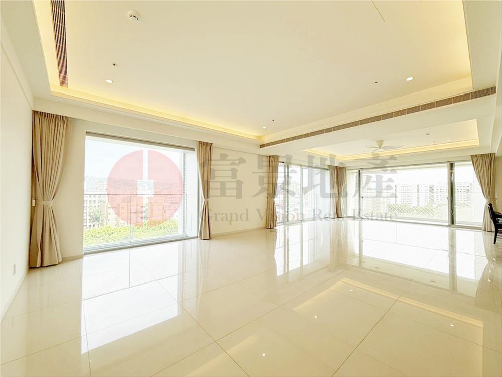 MRT石牌磺溪首排｜白派美學設計尊榮景觀大宅